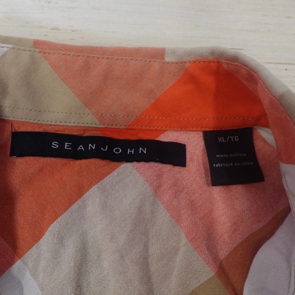 Sean John Men’s XL Short Sleeve Button-Up Shirt – Red Tan Plaid - Picture 3 of 4